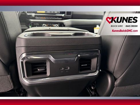 New 2026 GMC Sierra 1500 Elevation w/ Elevation Premium Package image 7