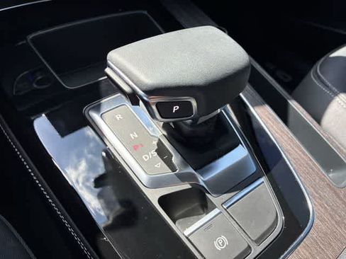 Used 2024 Audi Q5 2.0T Premium Plus AWD/4WD image 35