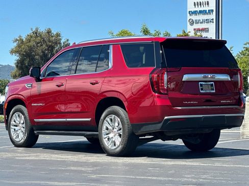 Used 2024 GMC Yukon Denali AWD/4WD image 6