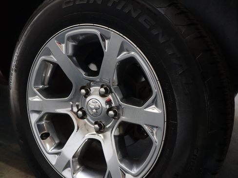 Used 2018 RAM 1500 Laramie w/ Convenience Group image 28