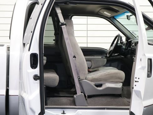 Used 2000 Ford F350 XLT image 55