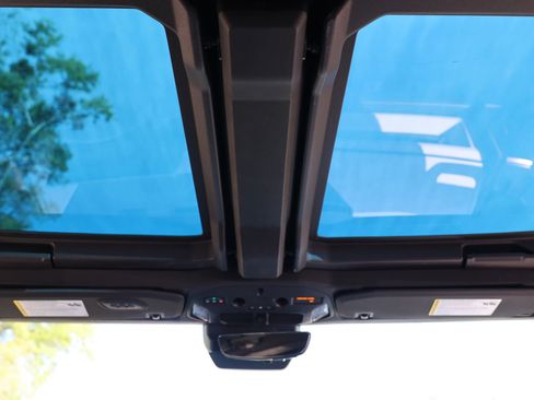 Used 2024 GMC Hummer EV 3X w/ Omega Edition image 28