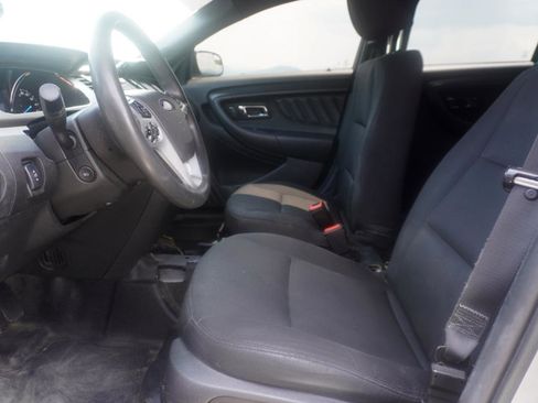 Used 2016 Ford Taurus Police Interceptor AWD image 14