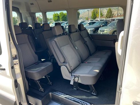 Used 2024 Ford Transit 350 XLT RWD image 22