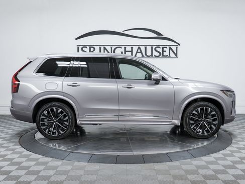 New 2026 Volvo XC90 B5 Ultra w/ Protection Package image 4