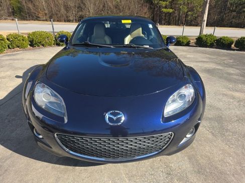 Used 2012 MAZDA MX-5 Miata Grand Touring image 12