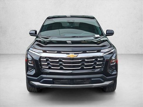 Certified 2025 Chevrolet Equinox LT FWD image 3