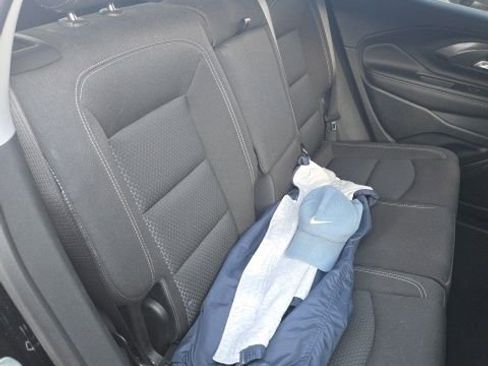 Used 2023 GMC Terrain SLE w/ Driver Convenience Package image 19