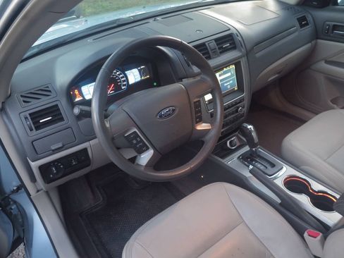 Used 2010 Ford Fusion Hybrid FWD image 7