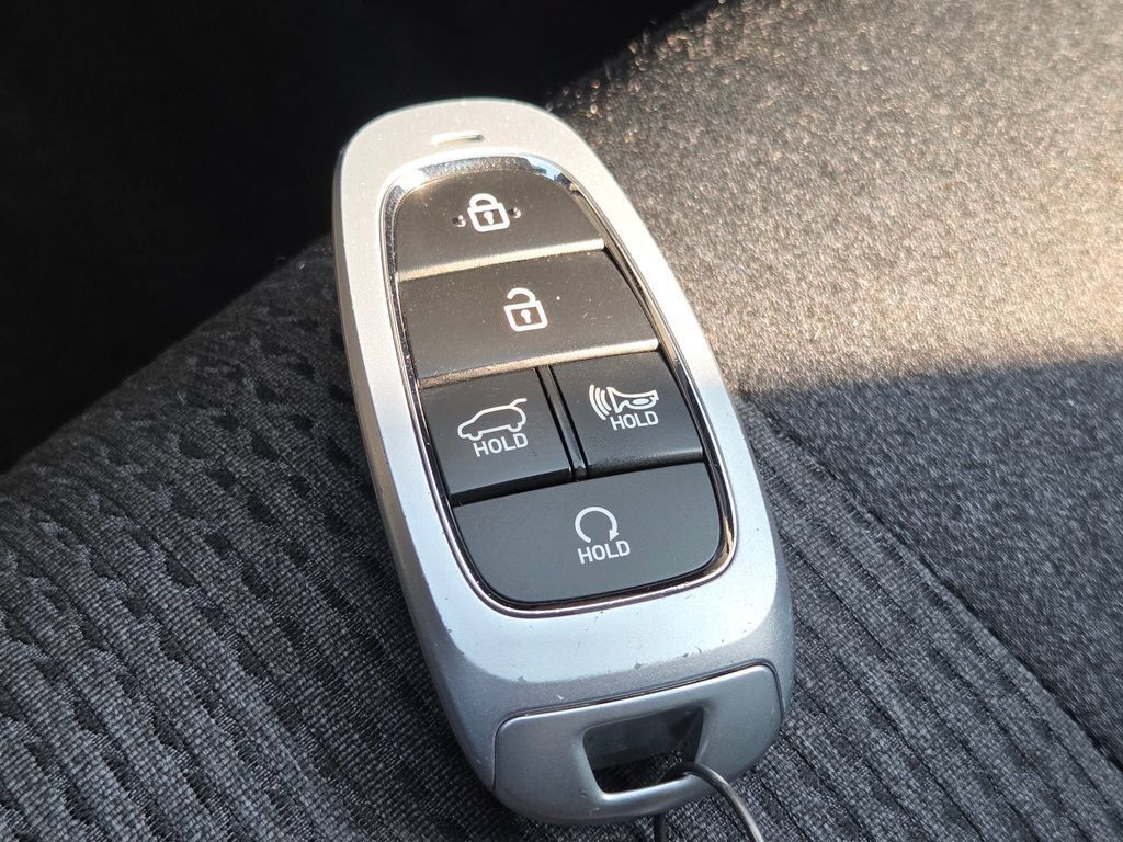 Used 2021 Hyundai Santa Fe SEL w/ Convenience Package AWD/4WD image 38