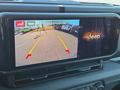 Used 2024 Jeep Wrangler Sahara w/ Technology Group image 27