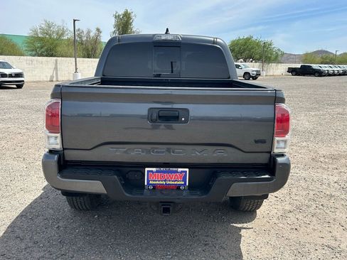 Used 2021 Toyota Tacoma TRD Off-Road w/ Technology Package image 6