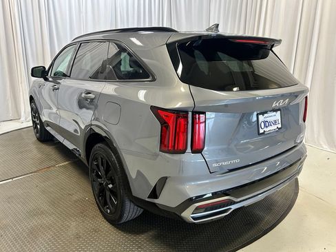 Used 2023 Kia Sorento SX FWD image 28