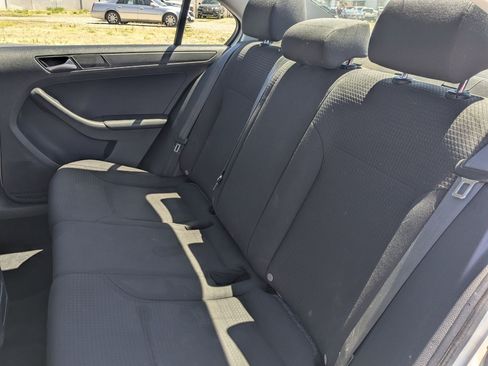 Used 2016 Volkswagen Jetta S FWD image 28