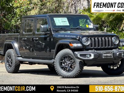 New 2025 Jeep Gladiator Sport