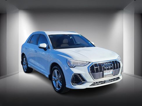 Used 2021 Audi Q3 2.0T Premium Plus image 5
