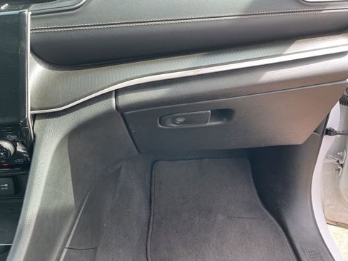 Used 2024 Jeep Grand Cherokee Altitude image 33