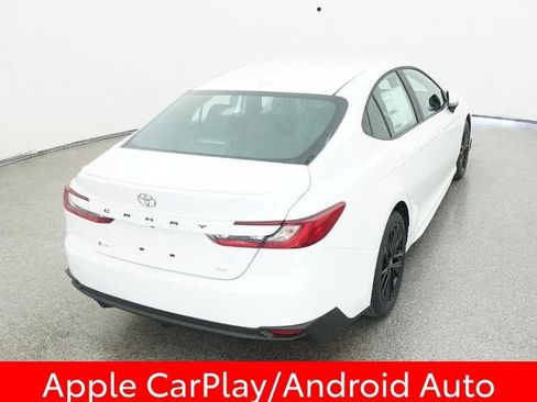 New 2026 Toyota Camry SE image 10