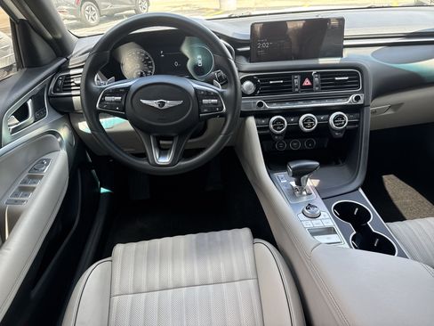 Used 2022 Genesis G70 2.0T w/ Prestige Package RWD image 7