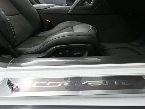 Used 2018 Chevrolet Corvette Z06 RWD image 43