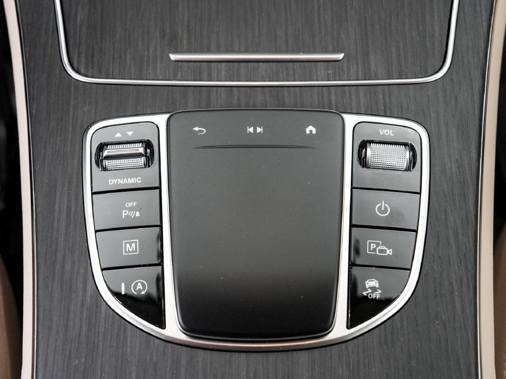 Used 2022 Mercedes-Benz GLC 300 4MATIC image 18