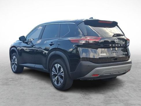 Used 2023 Nissan Rogue SV AWD/4WD image 4