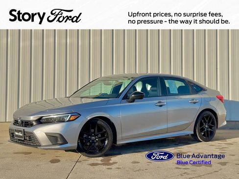 Used 2024 Honda Civic Sport image 1