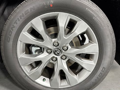 New 2026 Toyota Grand Highlander Limited image 31