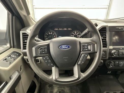 Used 2019 Ford F150 XLT w/ Trailer Tow Package image 8