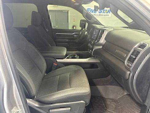 Used 2025 RAM 1500 Big Horn AWD/4WD image 23