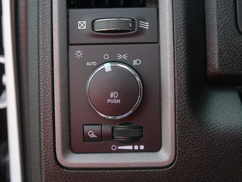 Used 2023 RAM 1500 Tradesman w/ Tradesman SXT Package AWD/4WD image 25