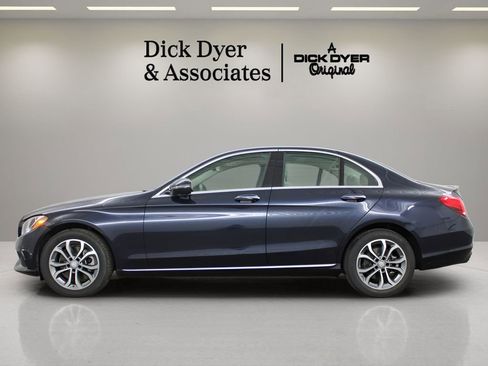 Used 2016 Mercedes-Benz C 300 4MATIC Sedan image 6