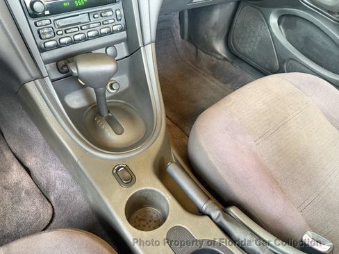 Used 2002 Ford Mustang Convertible RWD image 62