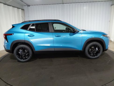New 2026 Chevrolet Trax LT w/ Driver Confidence Package FWD image 10
