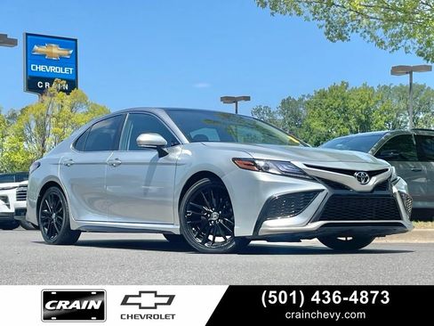 Used 2021 Toyota Camry XSE FWD image 1