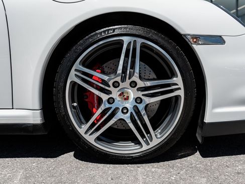 Used 2009 Porsche 911 Turbo AWD/4WD image 16