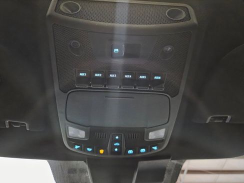 Used 2020 Ford F350 Platinum w/ FX4 Off-Road Package image 68