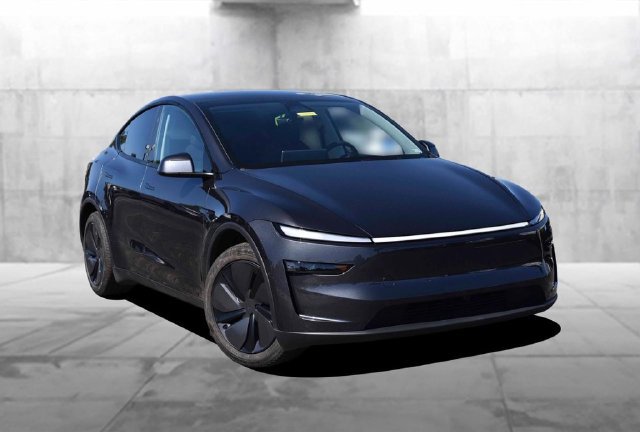 Used 2026 Tesla Model Y Long Range AWD/4WD image 2