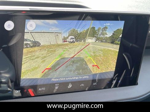 New 2025 Ford Maverick XL image 27