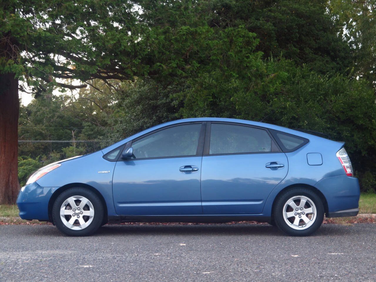 Used 2009 Toyota Prius FWD image 2
