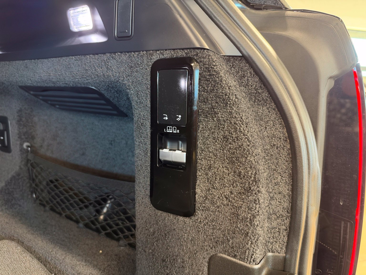 Used 2023 Land Rover Range Rover SE AWD/4WD image 45