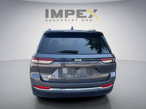 Used 2024 Jeep Grand Cherokee Limited AWD/4WD image 4