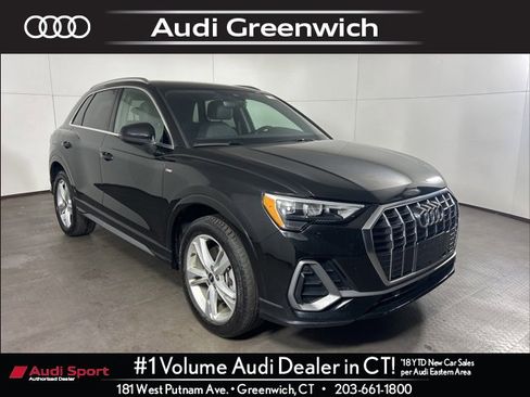 Certified 2022 Audi Q3 2.0T Premium w/ Convenience Package image 1