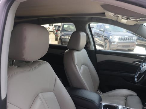 Used 2016 Cadillac SRX Premium image 22