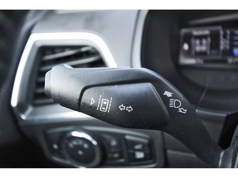 Used 2024 Ford Edge Titanium image 17