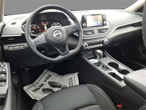 Certified 2024 Nissan Altima 2.5 S image 6