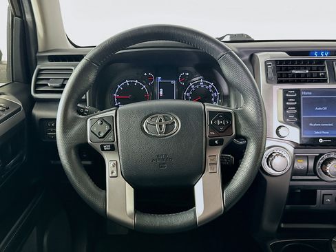 Used 2024 Toyota 4Runner SR5 image 17