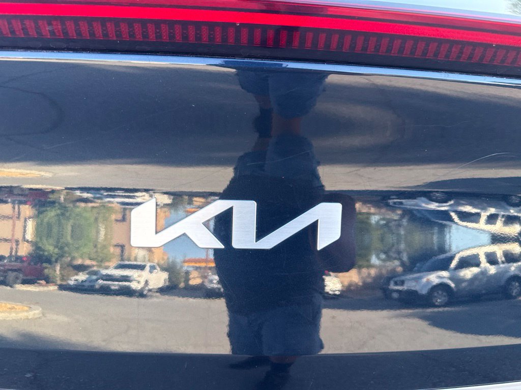 Used 2024 Kia EV6 Light AWD/4WD image 9