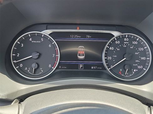 New 2025 Nissan Sentra SR w/ Trunk Package image 7