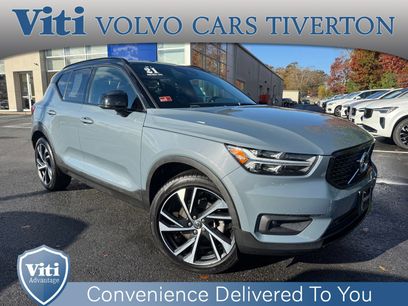 Used 2021 Volvo XC40 T5 R-Design